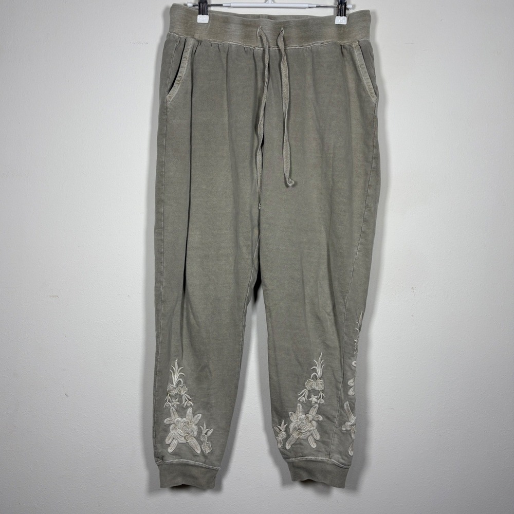 Caite Women's Small Olive Grey Mineral Wash Floral Embroidered Jogger Sweatpants
